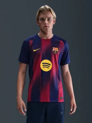 T-Shirt Desportiva Barcelona — 2